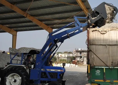 High Dumped Cotton Loader