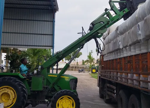 Telescopic Cotton Bale Loader