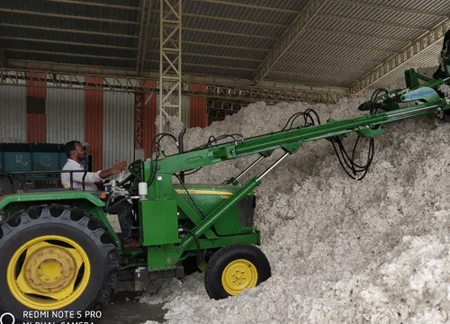 Telescopic Cotton Bale Loader