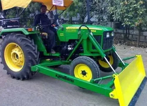 Tractor Mounted Front End Levellers