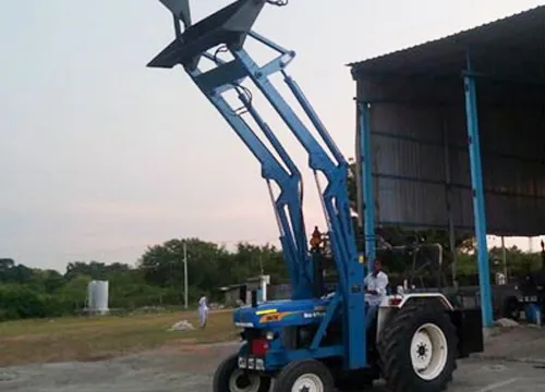 Tractor Mounted Cotton Loaders